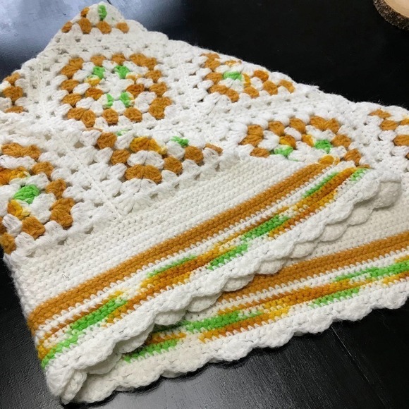 Knitted Handmade Knitted Blanket Throw Crochet White Mustard Triangle Shape - Picture 1 of 5